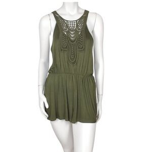 Women's Olive Green Jumpsuit Romper Shorts  Size Medium‎